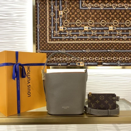 Louis Vuitton collection image