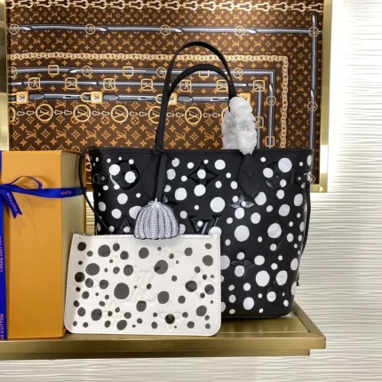 Louis Vuitton collection image