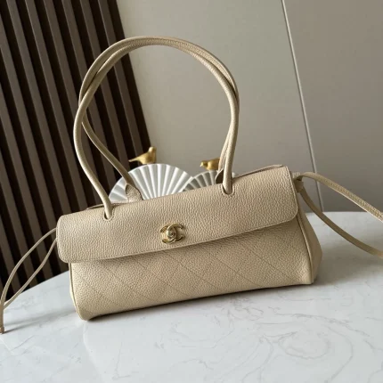 UbestLuxury Chanel CHANE Shoulder Bag 31cm main product photo SKU CH30875