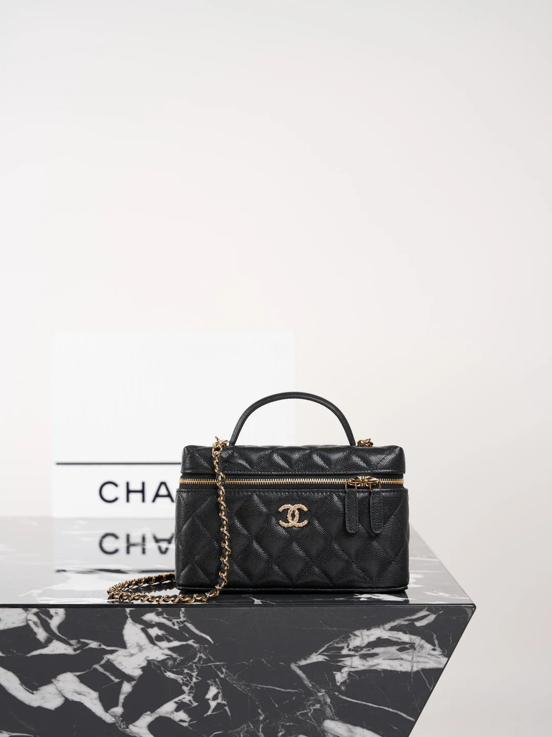 1-478 UbestLuxury Chanel Chanel 26P Handbag 19.5cm main product photo SKU CH30879