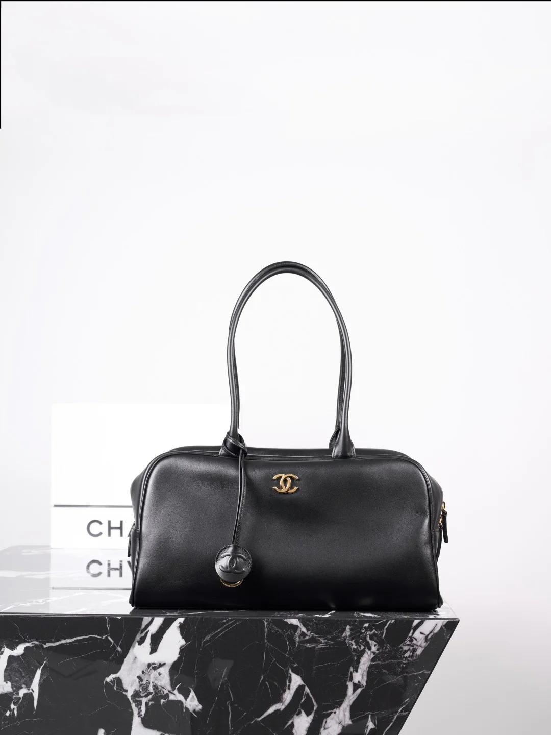 1-48 UbestLuxury Chanel Chanel Handbag 35.5cm main product photo SKU CH30648
