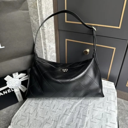 UbestLuxury Chanel Chanel Handbag 35cm main product photo SKU CH30911