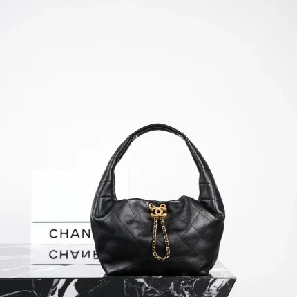 UbestLuxury Chanel Chanel Large Hobo Bag 32cm Black main product photo SKU CH30919