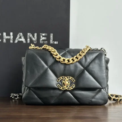 UbestLuxury Chanel Chanel 19 Bag Shoulder Bag 26cm main product photo SKU CH30956