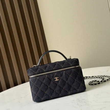 UbestLuxury Chanel Chanel 26P Handbag 19cm main product photo SKU CH30974