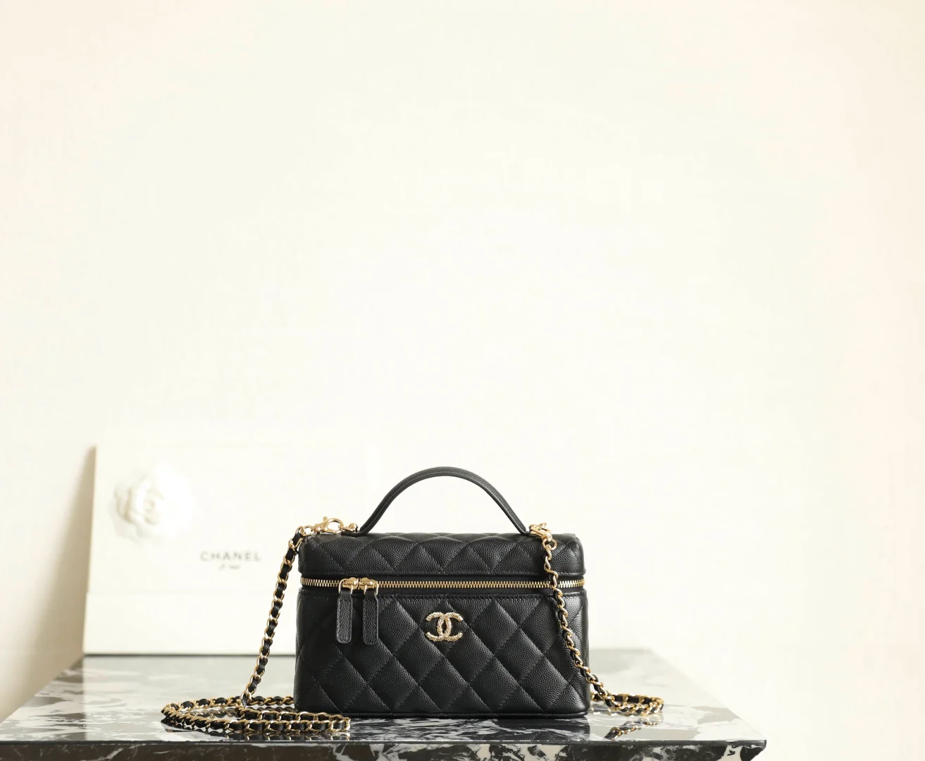 1-683 UbestLuxury Chanel Chanel 26P Handbag 19.5cm main product photo SKU CH31010