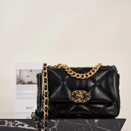 UbestLuxury Chanel Shoulder Bag 26cm main product photo SKU CH31021