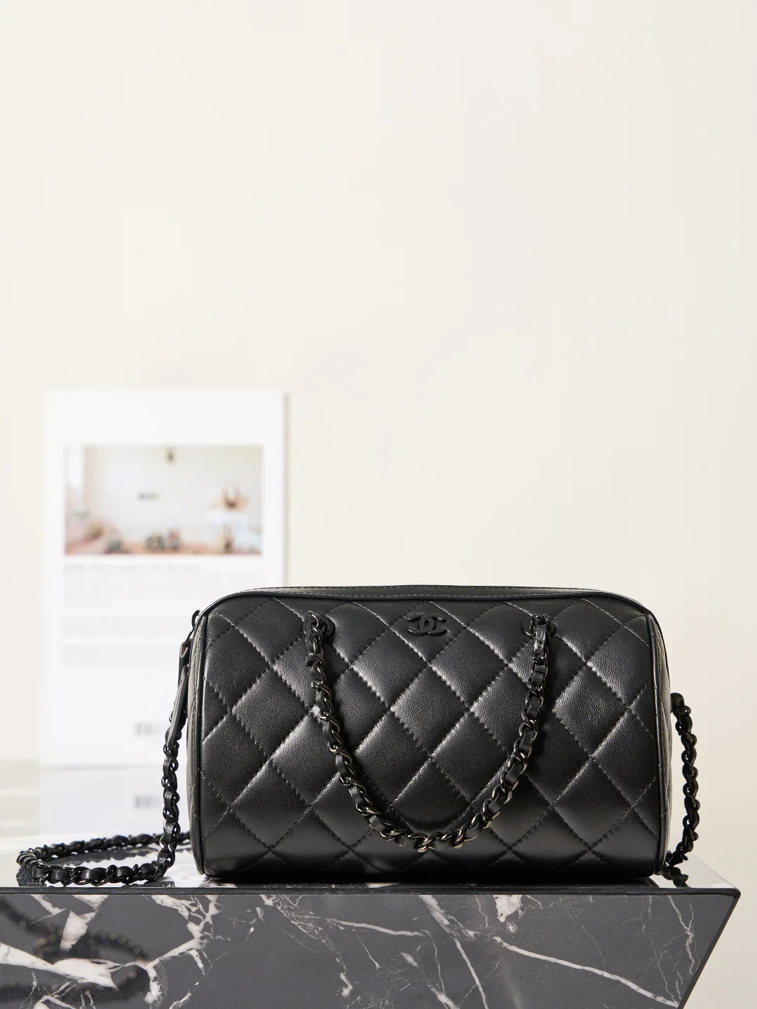 1-697 UbestLuxury Chanel Chanel Mini Bowling Bag 18.5cm main product photo SKU CH31022