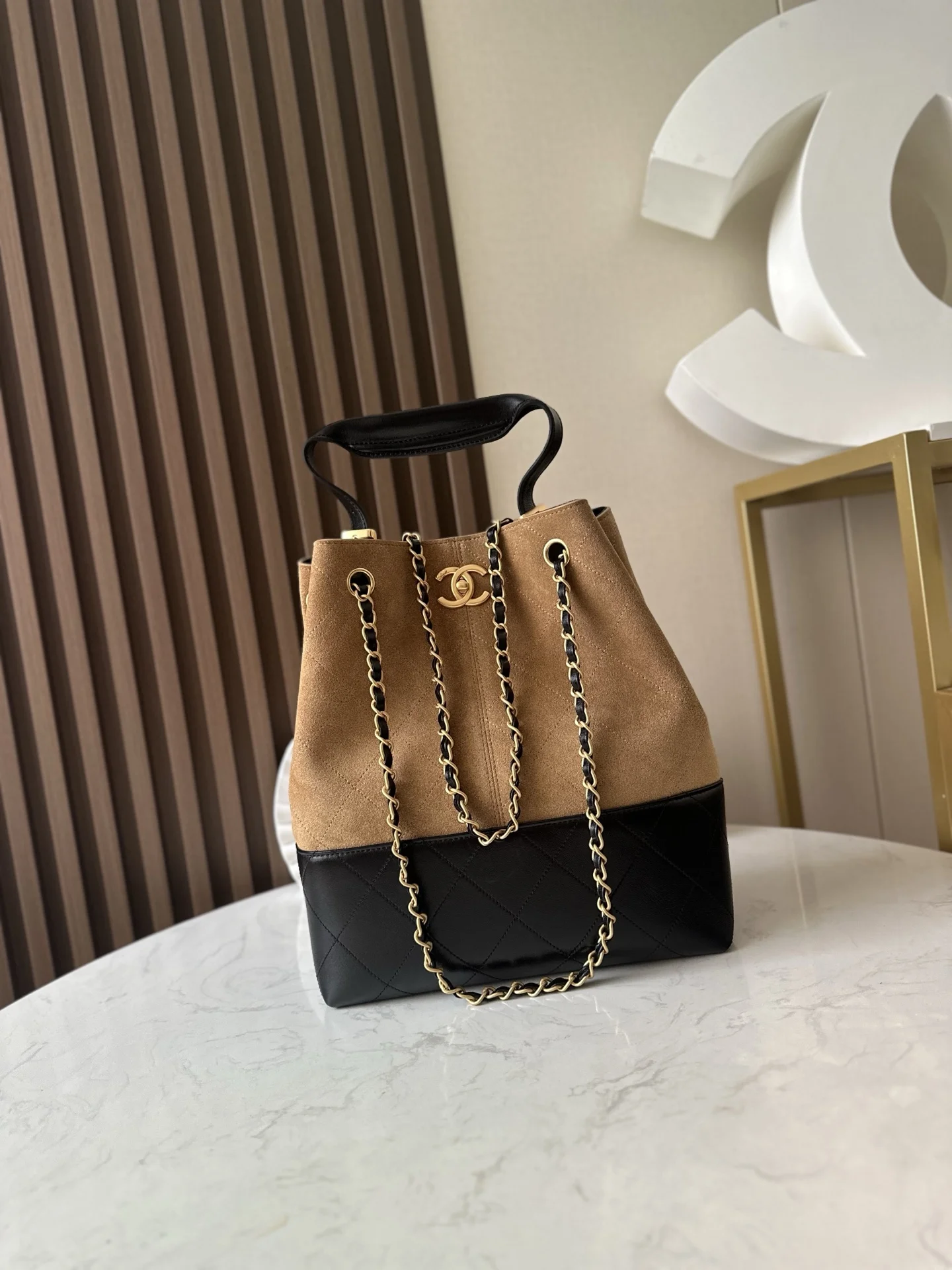 1-743 UbestLuxury Chanel Chanel Handbag 33cm main product photo SKU CH31060