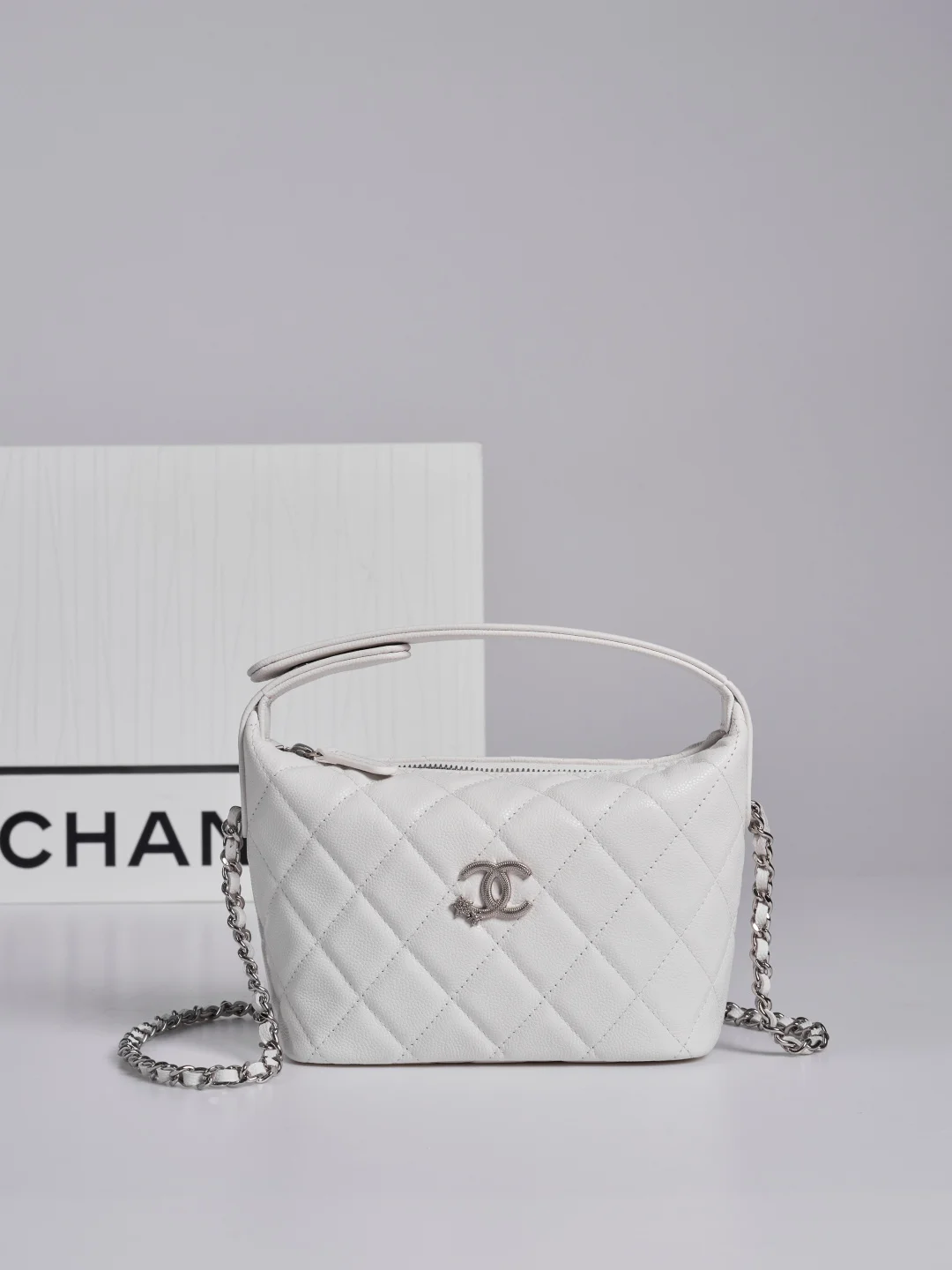 1-753 UbestLuxury Chanel Chanel 25B Hobo Bag 21.5cm main product photo SKU CH31070