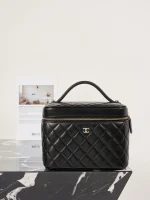 UbestLuxury Chanel Chanel Handbag 21cm main product photo SKU CH31085