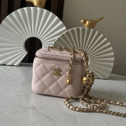 UbestLuxury Chanel Chanel Mini Classic Chain Box Handbag 10.5cm main product photo SKU CH31092
