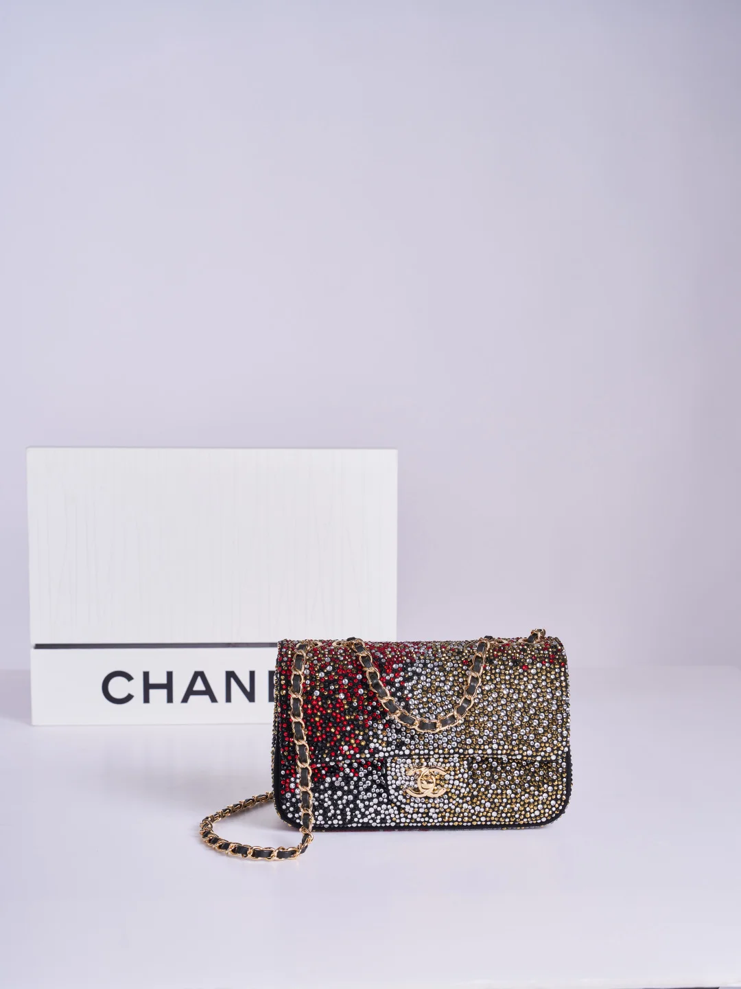 1-824 UbestLuxury Chanel Chanel 25k Handbag 21cm main product photo SKU CH31105