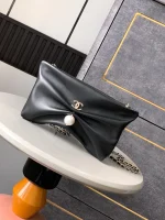 UbestLuxury Chanel Chanel 25S Handbag 24cm main product photo SKU CH31108