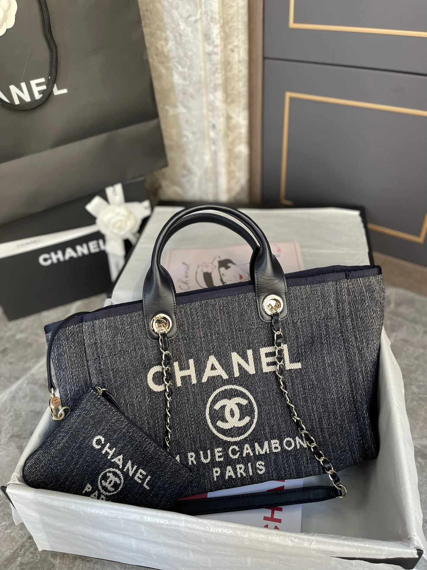 1-847 UbestLuxury Chanel Chanel Tote Bag 33cm main product photo SKU CH31120