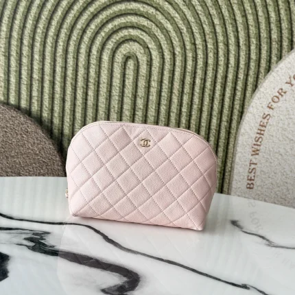 UbestLuxury Chanel 24b Shell Cosmetic Bag 19cm main product photo SKU CH30672