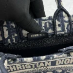 Dior Mini Book Tote 21.5cm - Image 10