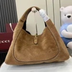 UbestLuxury Gucci Gucci Softbit Shoulder Bag product photo detail 1 SKU GU25596
