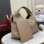 UbestLuxury Gucci Gucci Softbit Shoulder Bag 46cm product photo detail 1 SKU GU25610