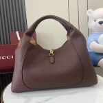 UbestLuxury Gucci Gucci Softbit Shoulder Bag product photo detail 1 SKU GU25612