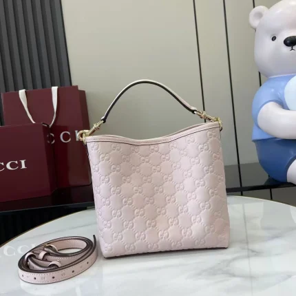 UbestLuxury Gucci GG Emblem Bucket Bag 19cm product photo detail 1 SKU GU25645