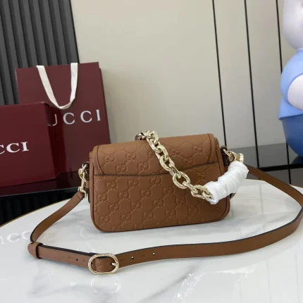 UbestLuxury Gucci GG Emblem Handbag 20.5cm product photo detail 1 SKU GU25667