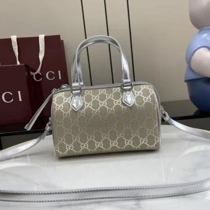UbestLuxury Gucci GG Emblem Handbag 20.5cm product photo detail 1 SKU GU25709