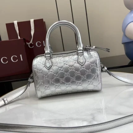 UbestLuxury Gucci GG Emblem Handbag 20.5cm product photo detail 1 SKU GU25710