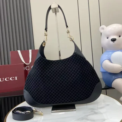 UbestLuxury Gucci Gucci Body Double Lock Shoulder Bag 42cm product photo detail 1 SKU GU25740