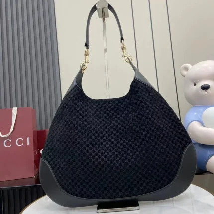 UbestLuxury Gucci Gucci Body Shoulder Bag 49cm product photo detail 1 SKU GU25743