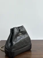 UbestLuxury Chanel Gabrielle Shoulder Bag 23cm product photo detail 1 SKU CH30742
