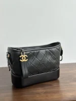 UbestLuxury Chanel Chanel Gabrielle Handbag 20cm product photo detail 1 SKU CH30743