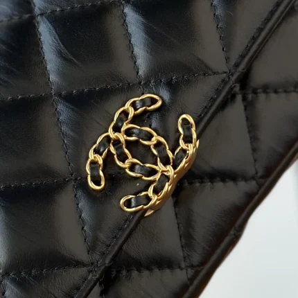 UbestLuxury Chanel 23K Autumn/Winter New Baguette Phone Bag 17cm product photo detail 1 SKU CH30767
