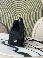 UbestLuxury Chanel Chanel Shoulder Bag 23cm product photo detail 1 SKU CH30818