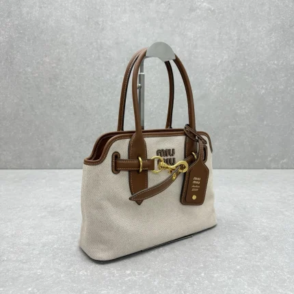 Miu Miu collection image