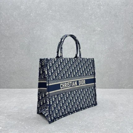 Louis Vuitton collection image