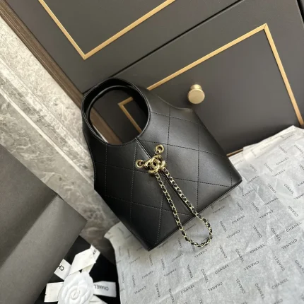 UbestLuxury Chanel Chanel 26s Handbag 27.5cm product photo detail 1 SKU CH30829