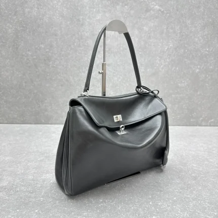 Balenciaga collection image