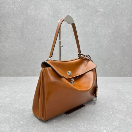 Balenciaga collection image