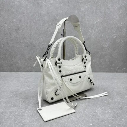 Balenciaga collection image
