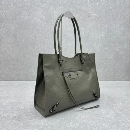Balenciaga collection image