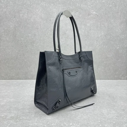Balenciaga collection image