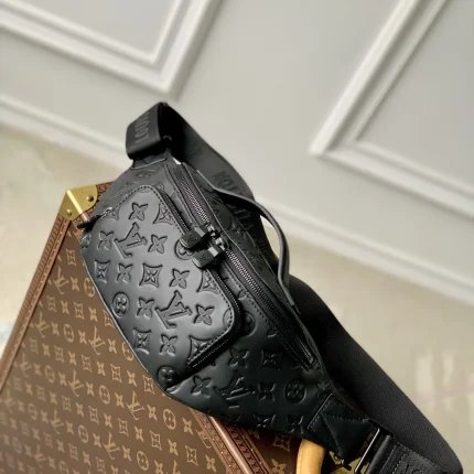 Louis Vuitton collection image
