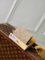 Monogram Wallet 11cm - Image 2