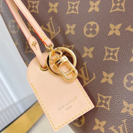Louis Vuitton collection image