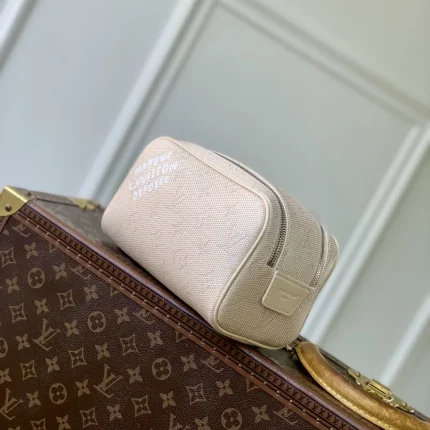 Louis Vuitton collection image