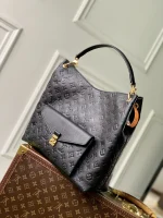 Hobo Métis Handbag 35cm - Image 2