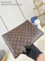 Louis Vuitton M13561 Wallet 33cm - Image 2
