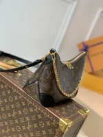 Louis Vuitton Odeon Shoulder Bag 27cm - Image 2