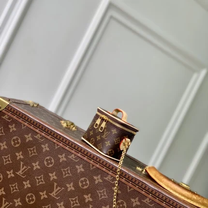 Louis Vuitton collection image